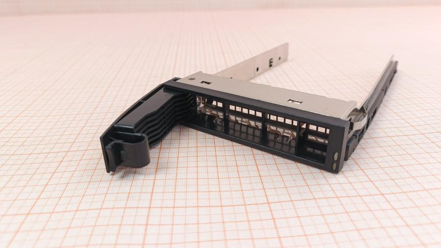 001-626-001 HDD-tray GIGABYTE 3.5" HDD-tray lock #3