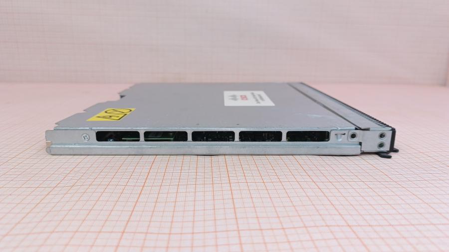 001-677-001 Интерфейсный модуль CISCO Nexus 4001I #9