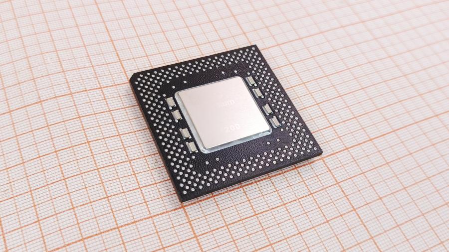 001-692-001 CPU Socket 7 INTEL Pentium FV80502200 #1
