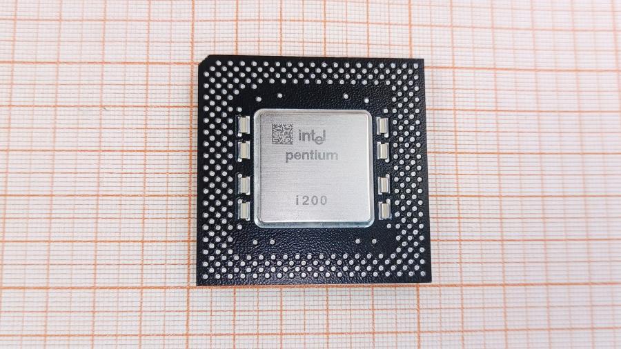 001-692-001 CPU Socket 7 INTEL Pentium FV80502200 #2