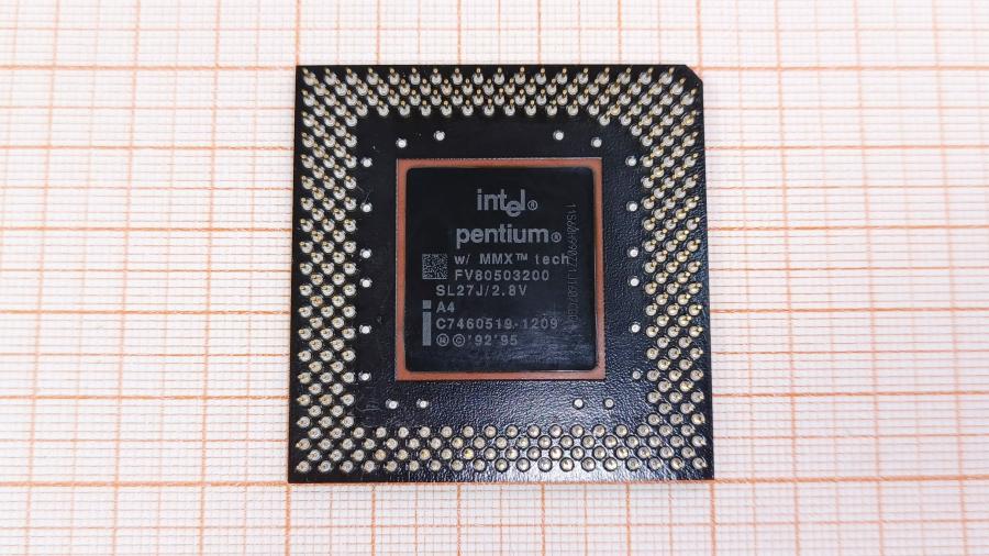 001-693-001 CPU Socket 7 INTEL Pentium FV80503200 #3
