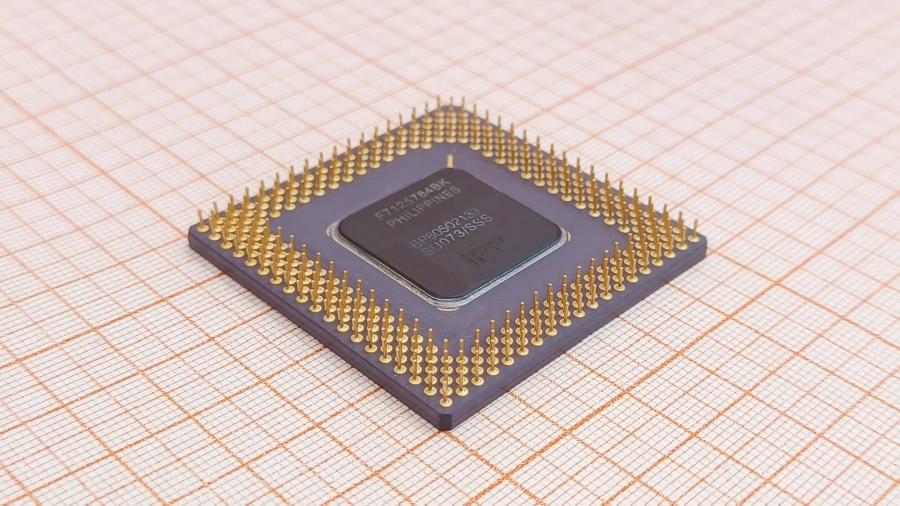 001-696-001 CPU Socket 7 INTEL Pentium PB80502133 #4