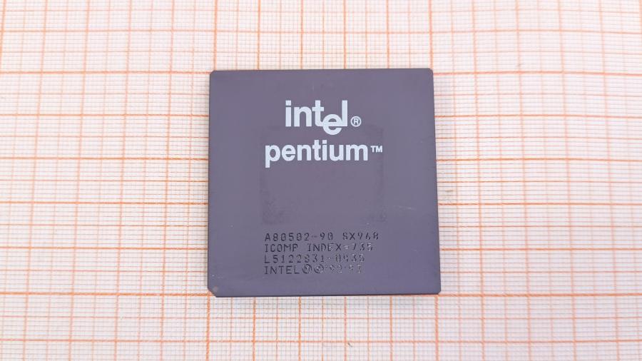 001-697-001 CPU Socket 7 INTEL Pentium A80502-90 #2