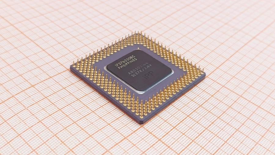 001-699-001 CPU Socket 7 INTEL Pentium A80503166 #4