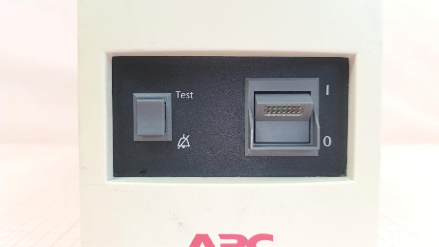 235-001-001 Источник бесперебойного питания APC Back-UPS 650 #3