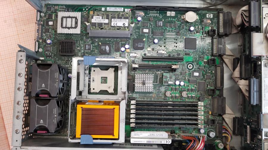 055-001-043 Сервер HP ProLiant DL380 G4 #6
