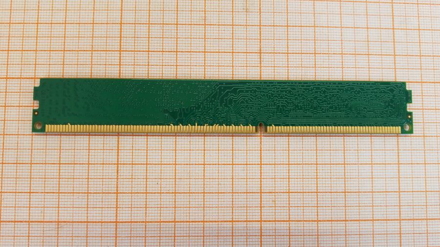 236-014-001 DDR3 1333/1600 DIMM KINGSTON KVR13N9S8/4 #4