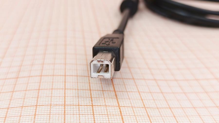 236-047-001 Кабель USB  USB A (M) - USB B (M) 1.8m FB #3