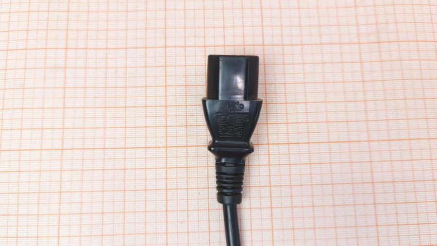 236-055-001 Кабель питания CEE7/7  CEE7/7 - IEC-C13 3G×0.75мм² 1.8M #4