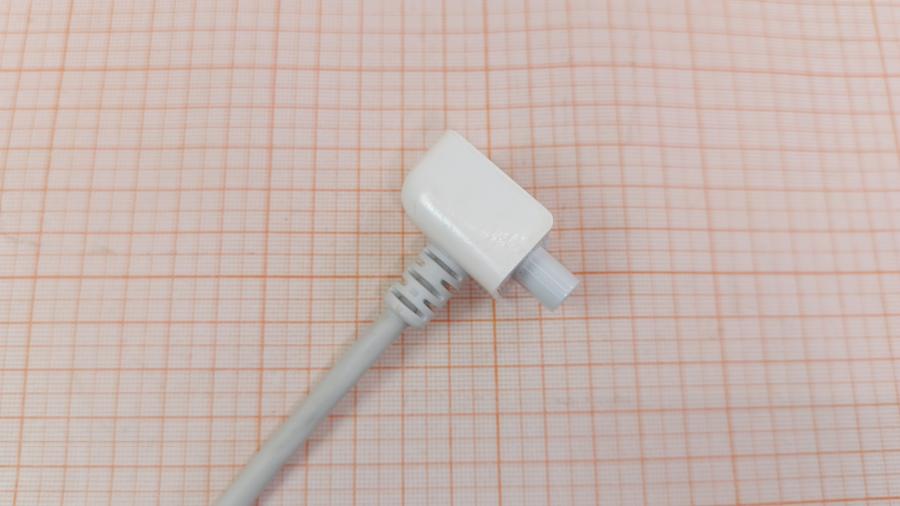 001-715-001 Кабель питания APPLE Volex APC7Q #4