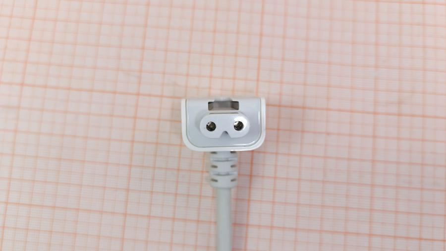 001-715-001 Кабель питания APPLE Volex APC7Q #5
