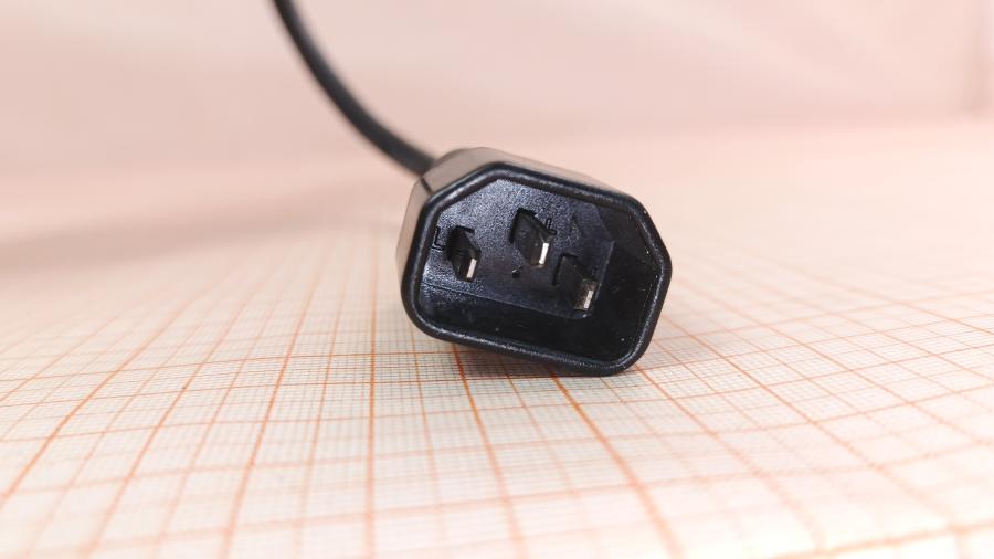 001-724-001 Удлинитель питания IEC-C14  IEC C13 - IEC C14 3G×1.0мм² 4m #3