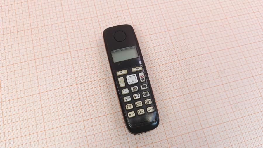 001-779-002 Телефон GIGASET A220H #1