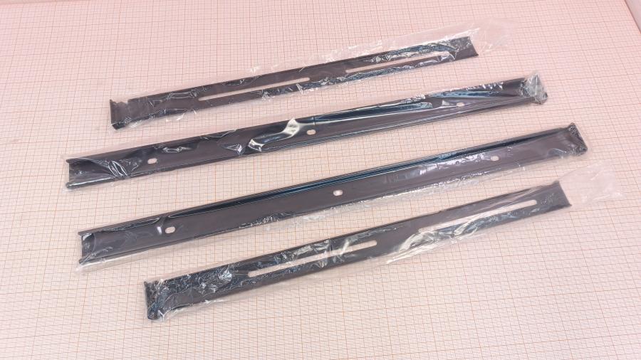 001-787-001 Полка APC AR8122BLK #3