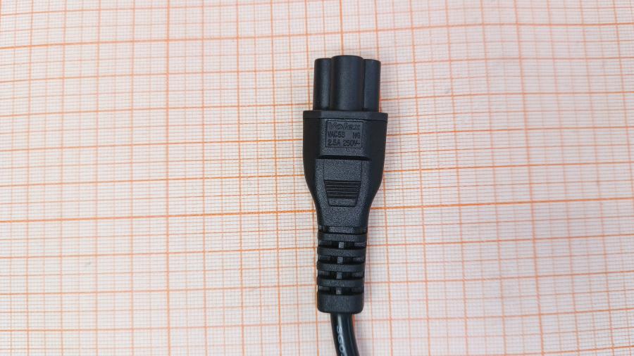 001-800-001 Кабель питания CEE7/7 IBM 76H3518 #4