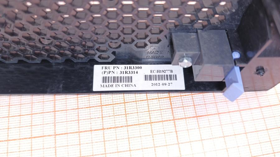 001-803-001 Лицевая панель IBM 31R3314 #10
