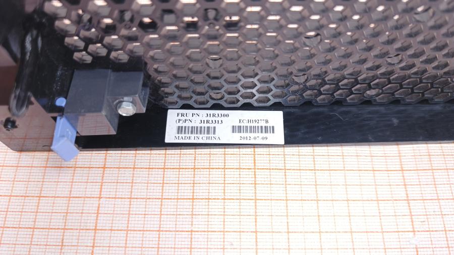 001-804-001 Лицевая панель IBM 31R3313 #9
