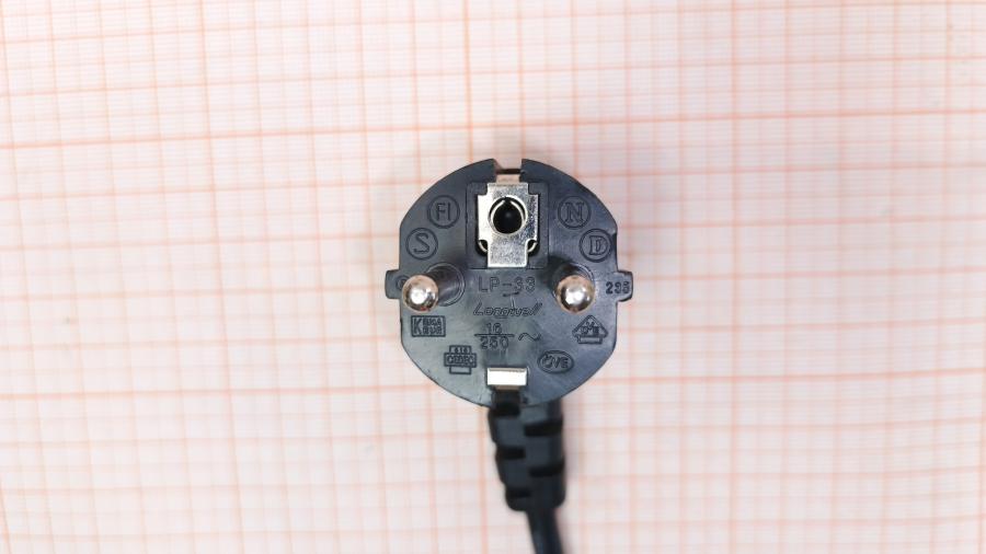 001-807-001 Кабель питания CEE7/7  CEE7/7 Угловой - IEC-C13 3G×0.75мм² 1M #3