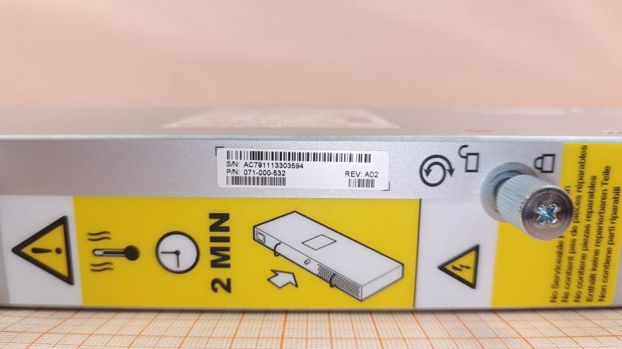 091-008-001 СХД PSU Hot swap EMC 071-000-532 (API5SG06) #4