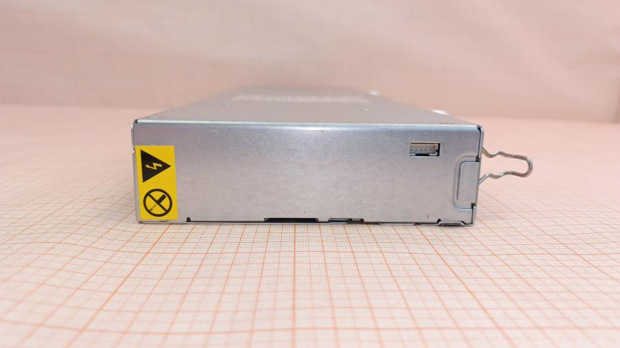 091-008-001 СХД PSU Hot swap EMC 071-000-532 (API5SG06) #8