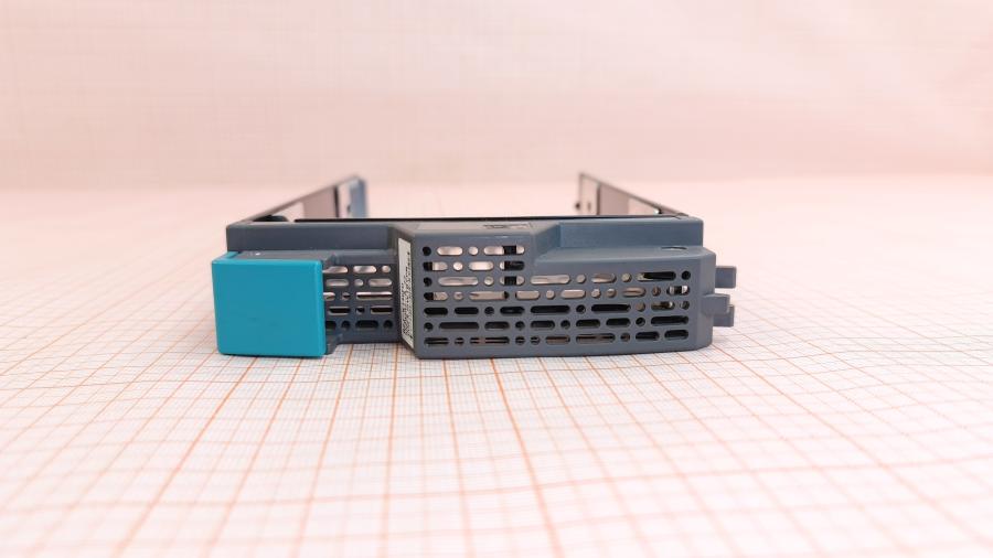 001-833-002 HDD-tray HITACHI 5529292-A #2