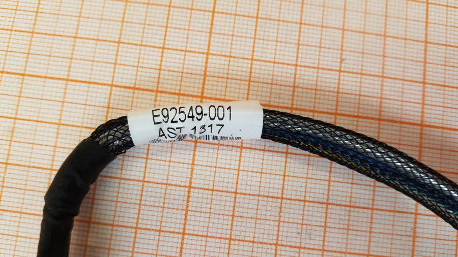 222-048-001 Кабель SFF INTEL E92549-001 #2