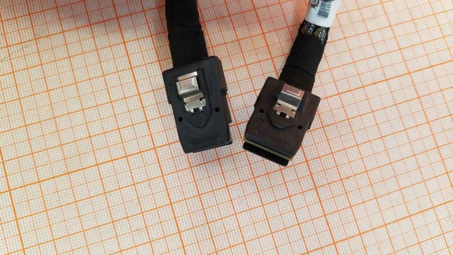 222-048-001 Кабель SFF INTEL E92549-001 #3
