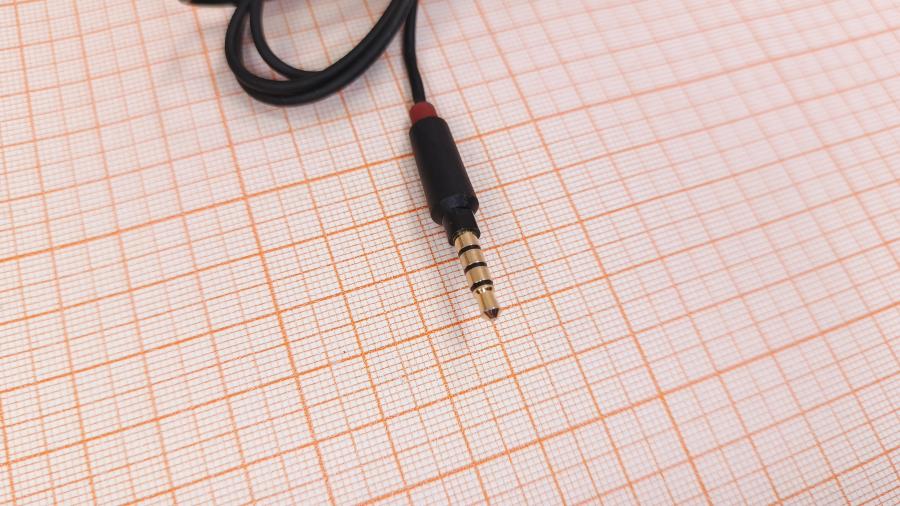 001-067-006 Стереогарнитура PLANTRONICS Blackwire 325T #8