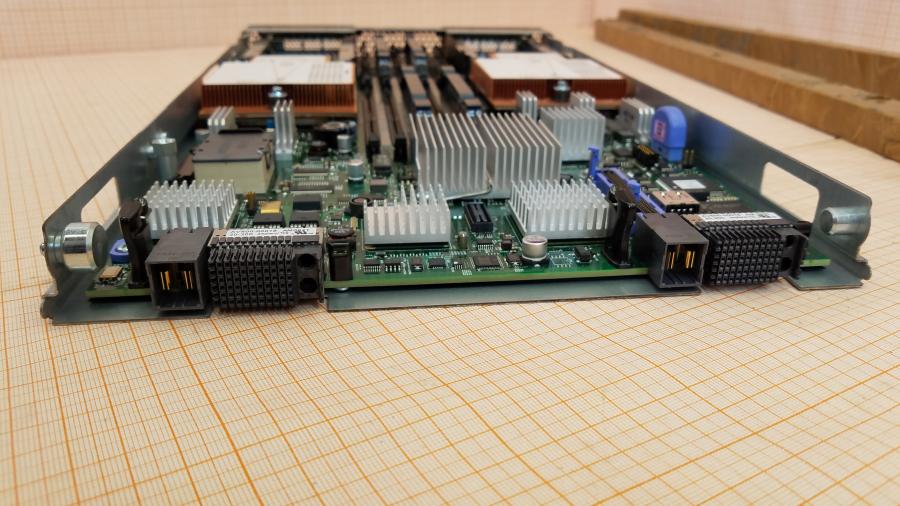 107-054-001 Сервер Blade-System IBM HS22 49Y5118 MT: 7870 #6