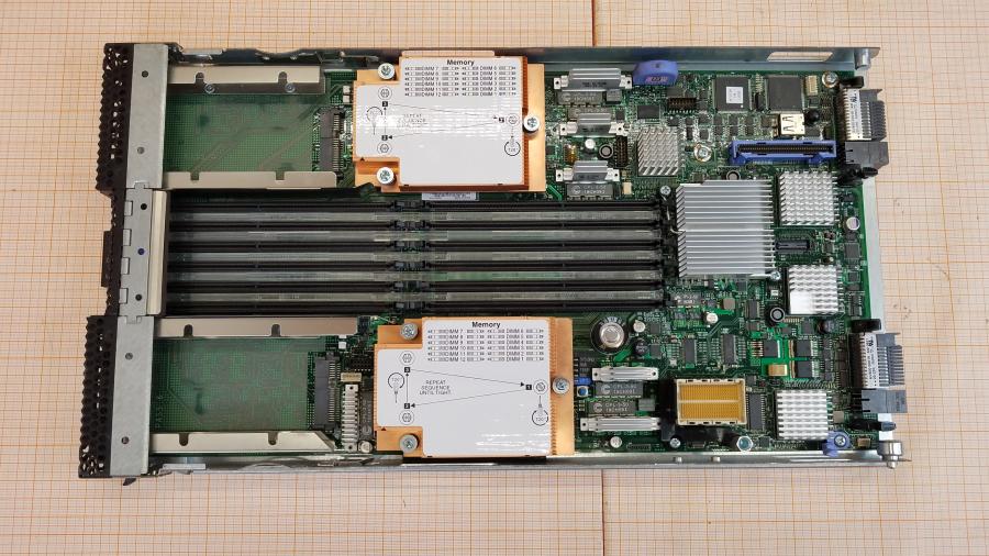 107-054-007 Сервер Blade-System IBM HS22 49Y5118 MT: 7870 #8