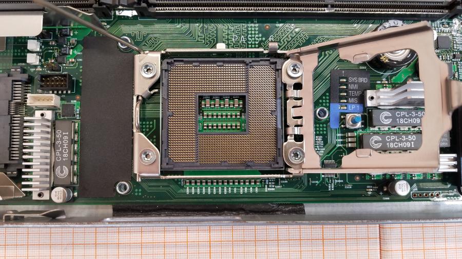 107-054-007 Сервер Blade-System IBM HS22 49Y5118 MT: 7870 #13