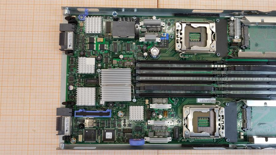 107-054-009 Сервер Blade-System IBM HS22 49Y5118 MT: 7870 #10