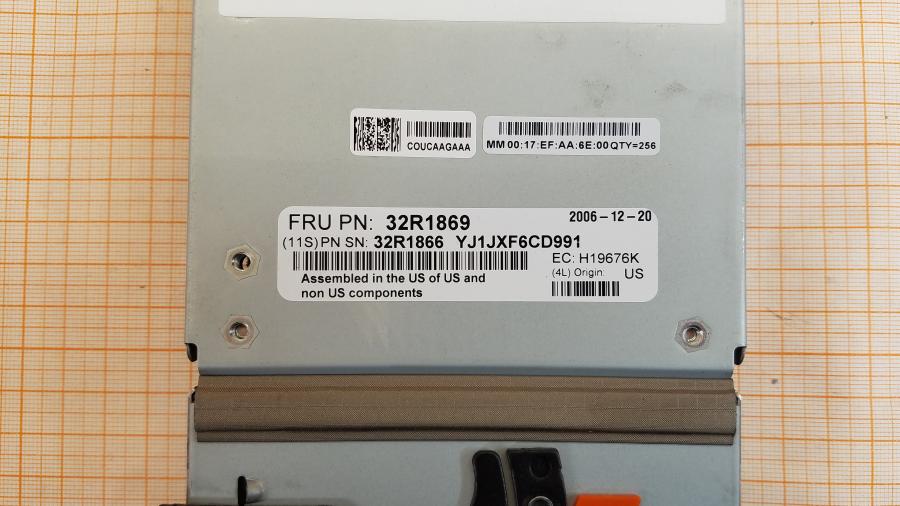 107-058-001 Chassis Blade-System IBM BladeCenter E MT: 8677 42C9710 #25