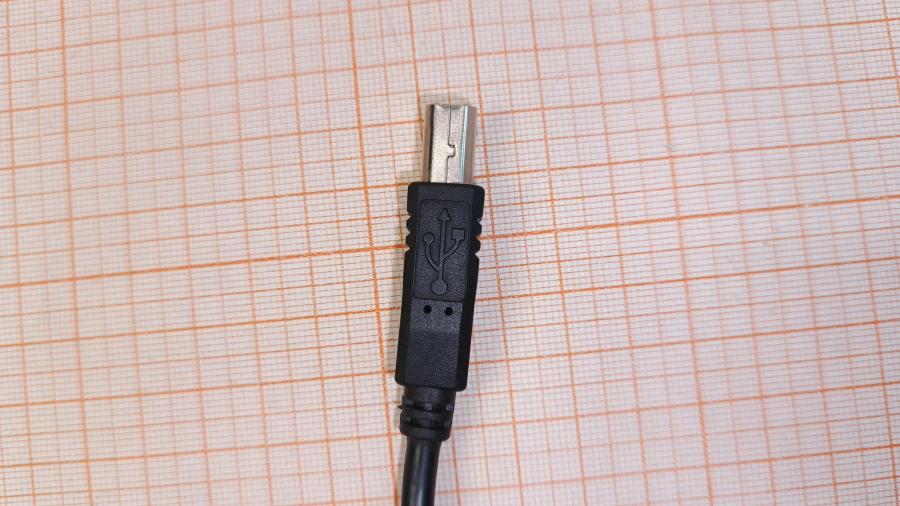 165-918-002 Кабель USB  USB A (M) - USB B (M) 1.2m #4