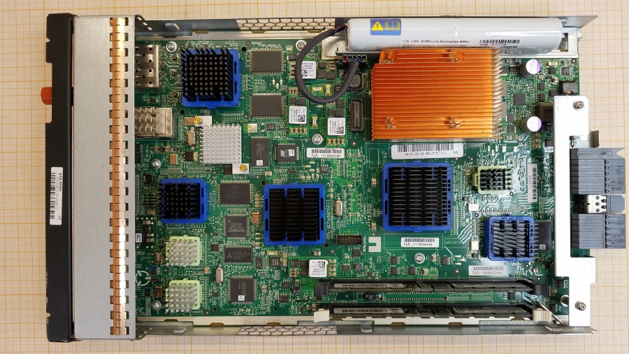 163-005-001 Система хранения данных NetApp FAS2040 NAF-0602 #7