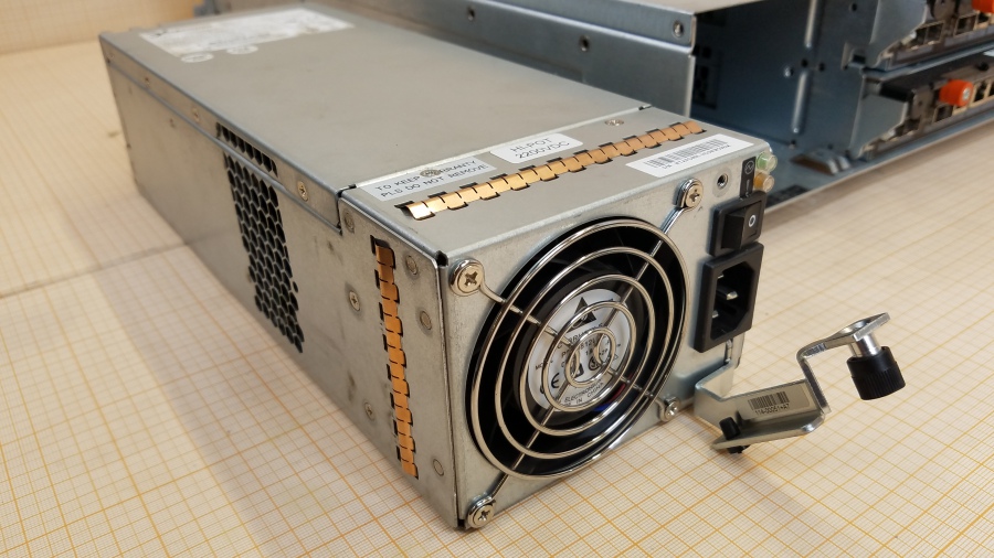 163-005-001 Система хранения данных NetApp FAS2040 NAF-0602 #8