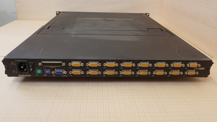 055-069-001 KVM консоль ATEN CL-1216 Master View Max #5
