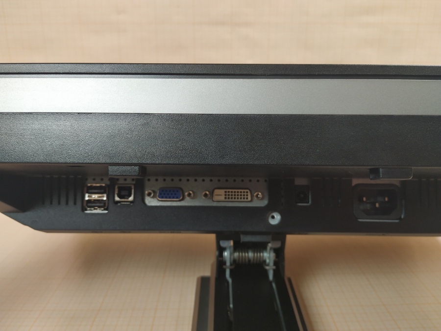 168-010-001 Монитор ЖК DELL UltraSharp 2209WAf #5