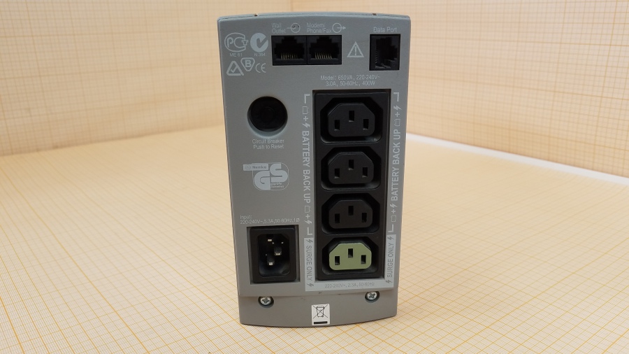 128-010-001 Источник бесперебойного питания APC Back-UPS CS BK650EI #3
