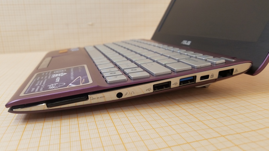 149-155-007 Нетбук ASUS Eee PC 1025CE #4