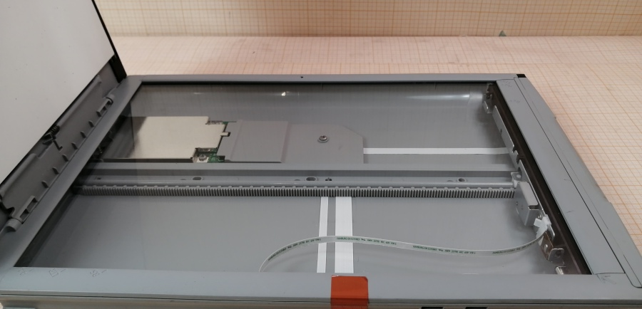 040-042-015 Сканер планшетный CANON CanoScan LIDE 200 #7