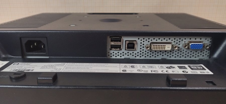 165-077-002 Монитор ЖК HP L1740 #4