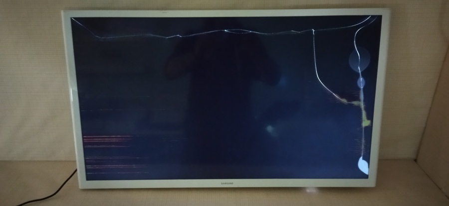 084-019-001 Телевизор ЖК SAMSUNG UE32J4710AK #1