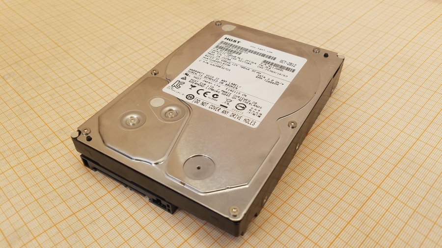 172-065-002 HDD 3.5" SATA HGST HUA722050CLA330 #1