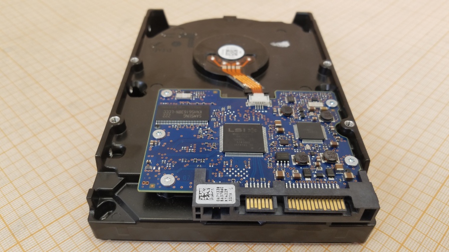 172-071-002 HDD 3.5" SATA HITACHI HUA722010CLA330 #3