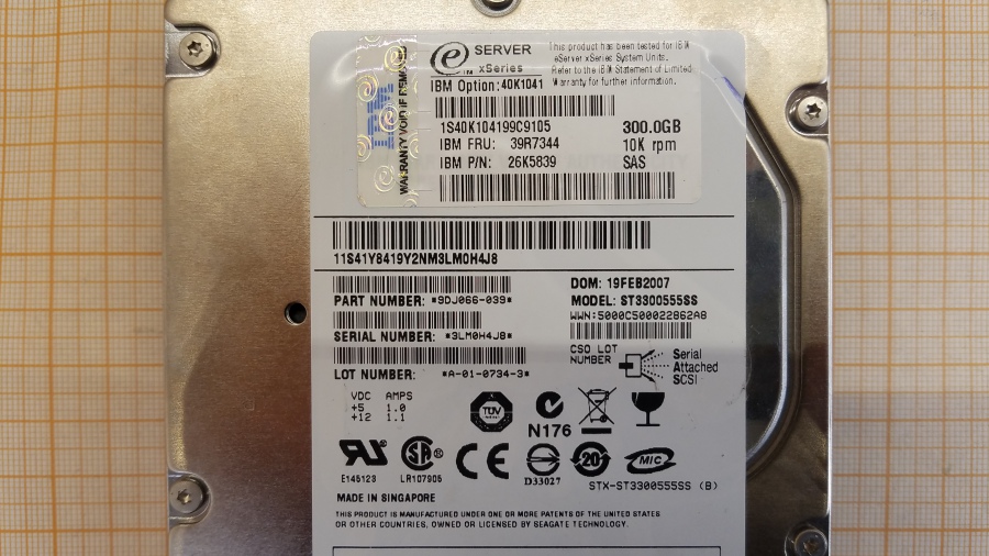 165-093-001 HDD 3.5" SAS IBM 39R7344 #3