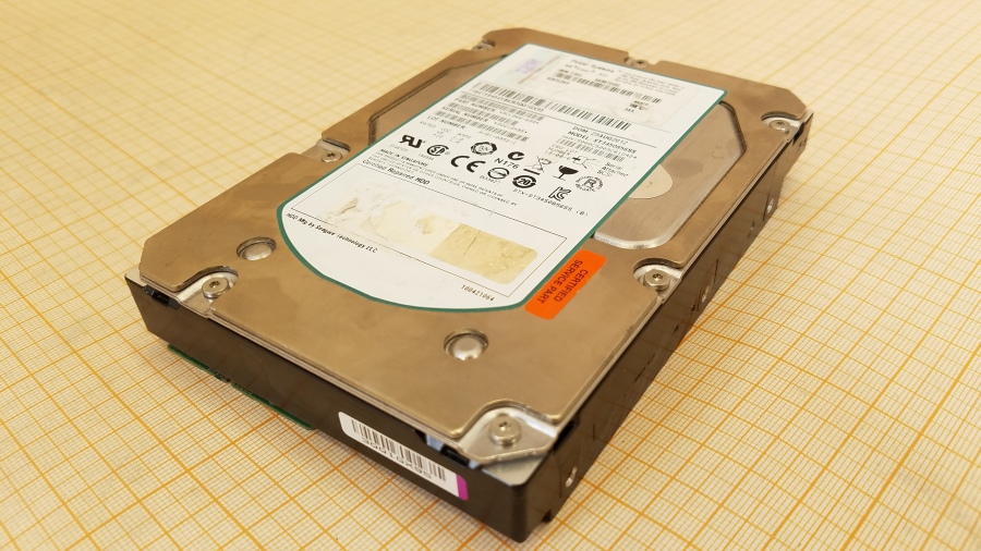 165-097-001 HDD 3.5" SATA IBM 46M7030 #1