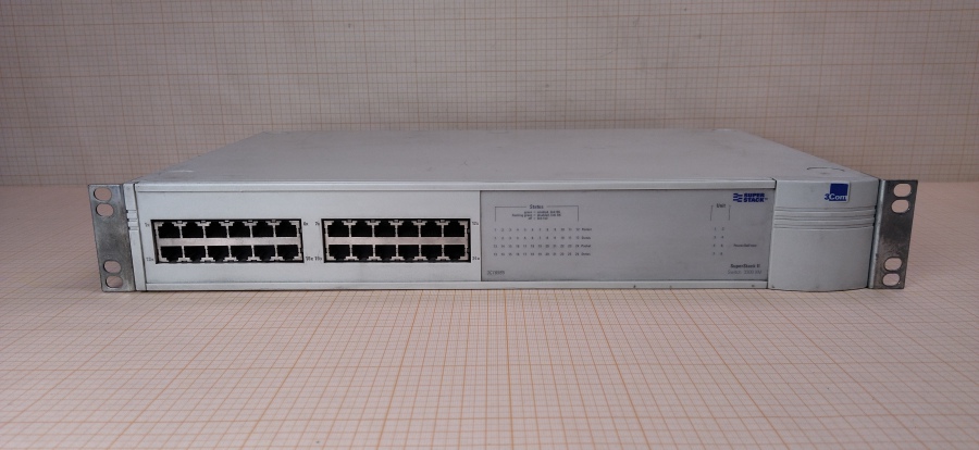 173-107-001 Коммутатор управляемый 3COM SuperStack 2 3300XM 24 Port 3C16985B #1