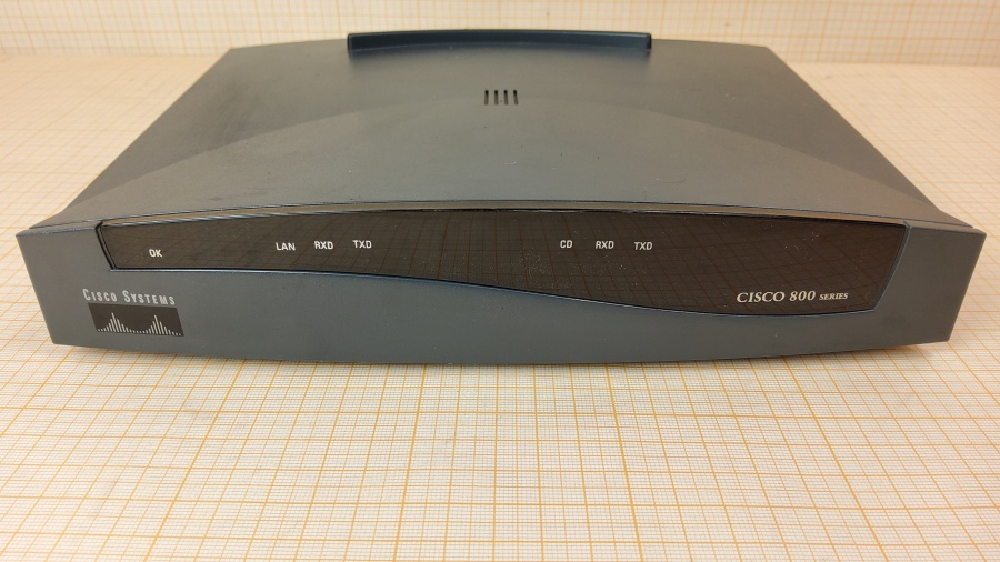 043-013-002 Маршрутизатор CISCO 805 #1