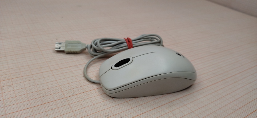 124-044-002 Мышь проводная Logitech B100 #1